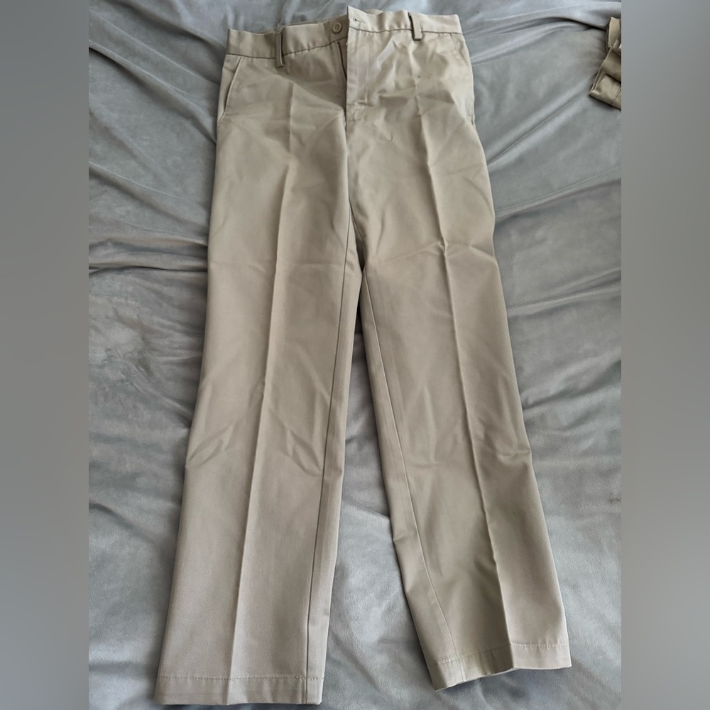 Izod Tan Chinos Classic Straight-Leg
